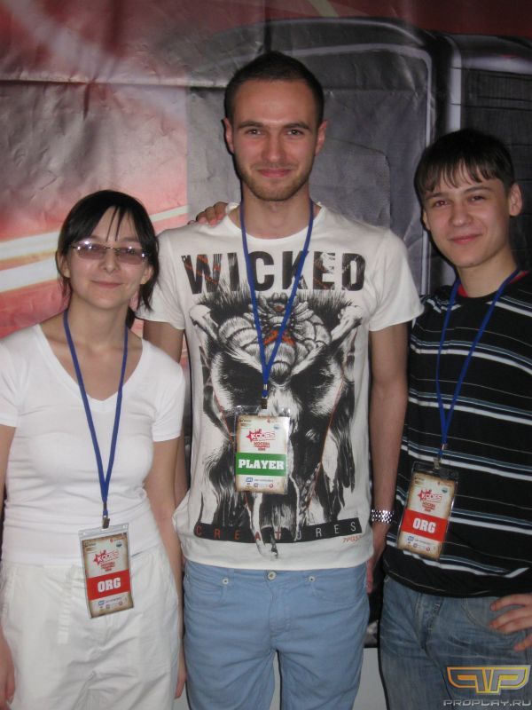 ����� ���